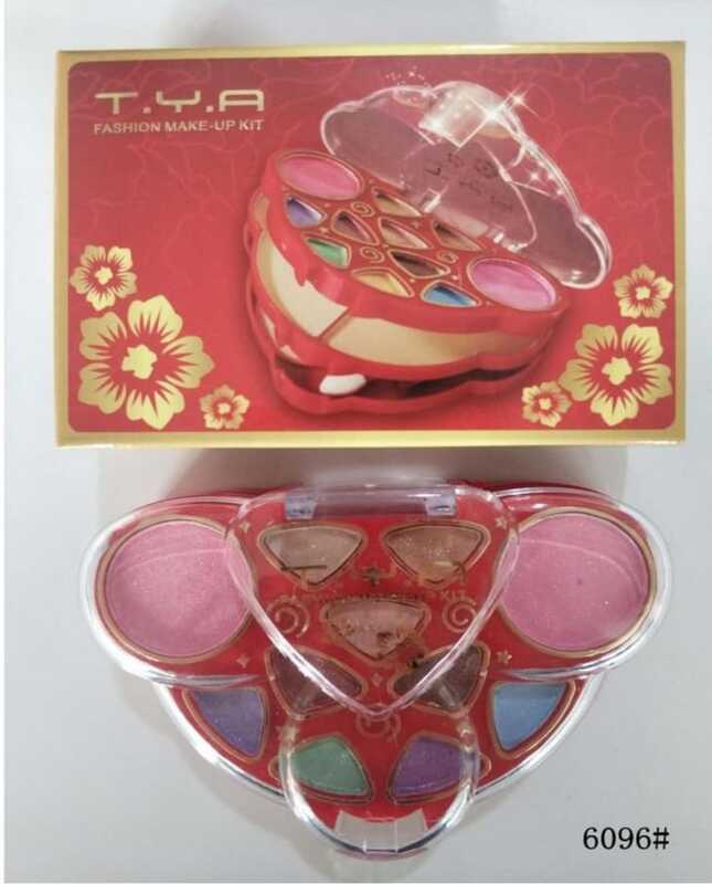 TYA Makeup1
